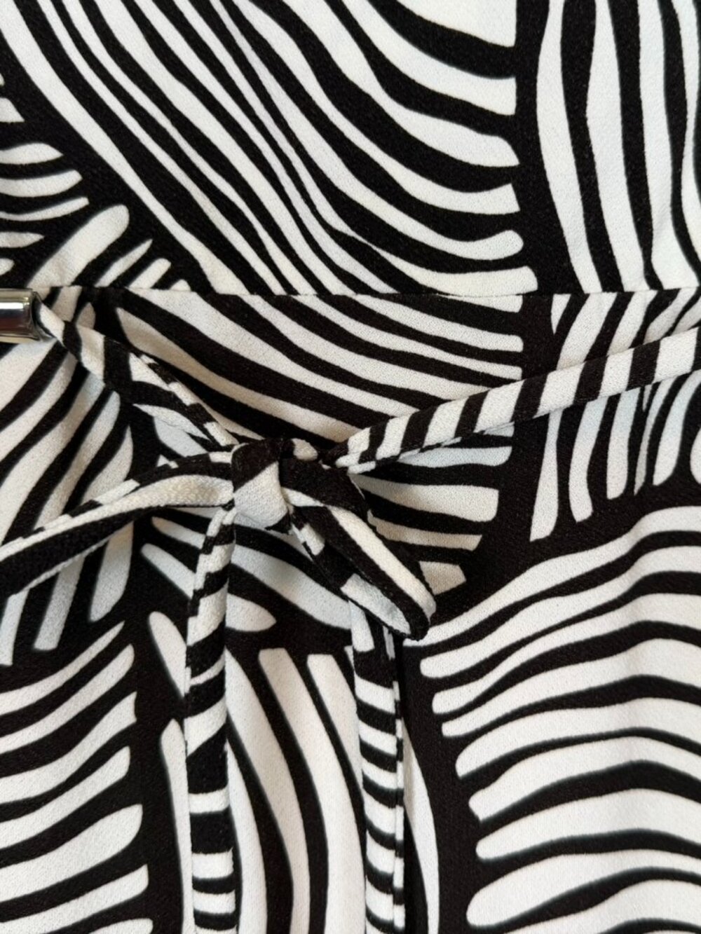 NWT Ann Taylor XL Black White Abstract Print Sleeveless Sheath Dress - Picture 6 of 13